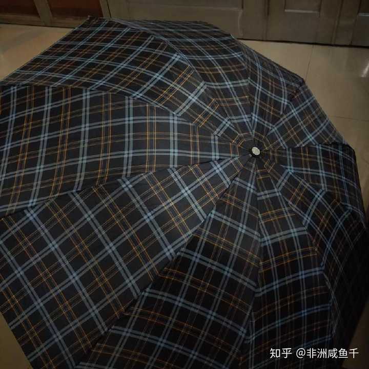 jk格子裙和雨伞布有什么区别?