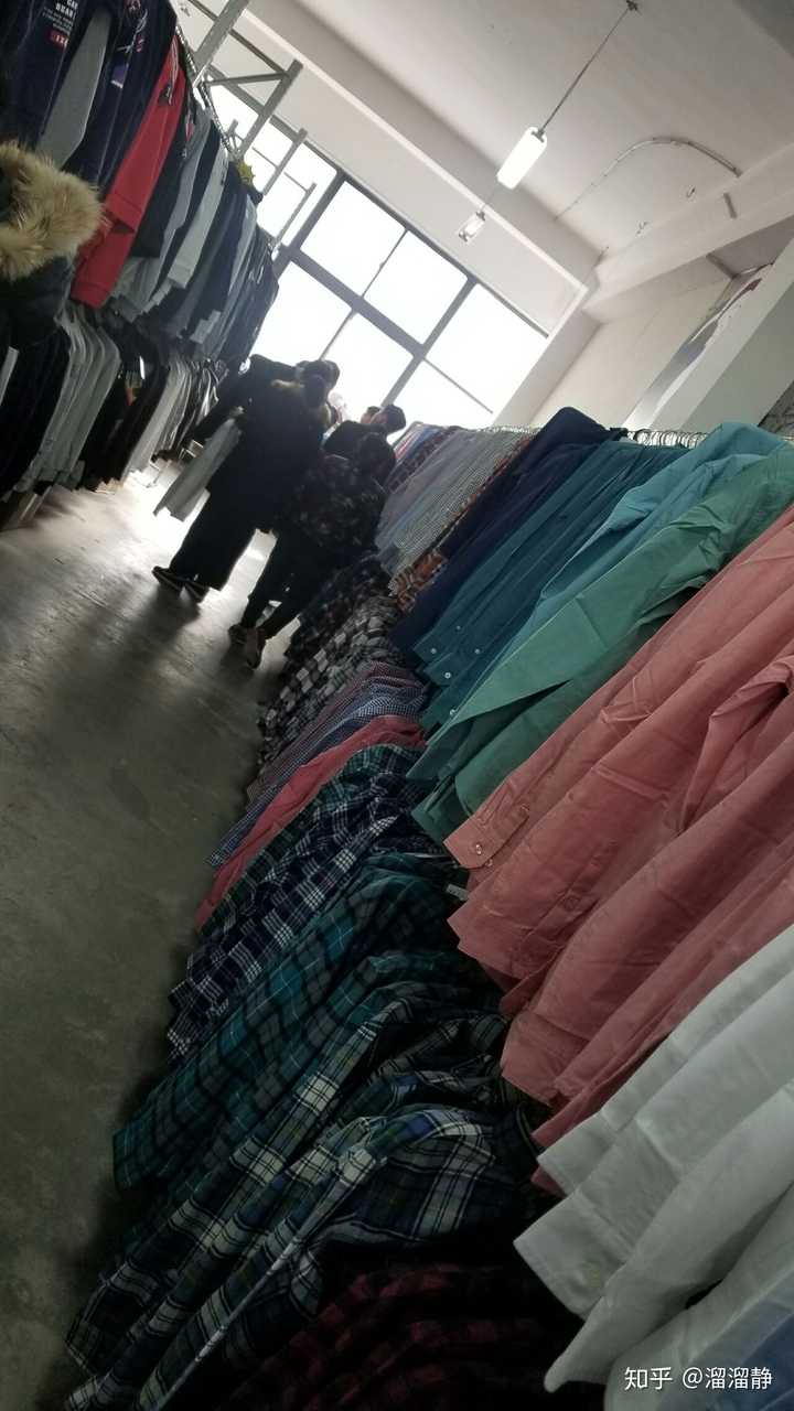 每天都这样,一单一单打包,发货,收货,生生把自己变成了女汉子