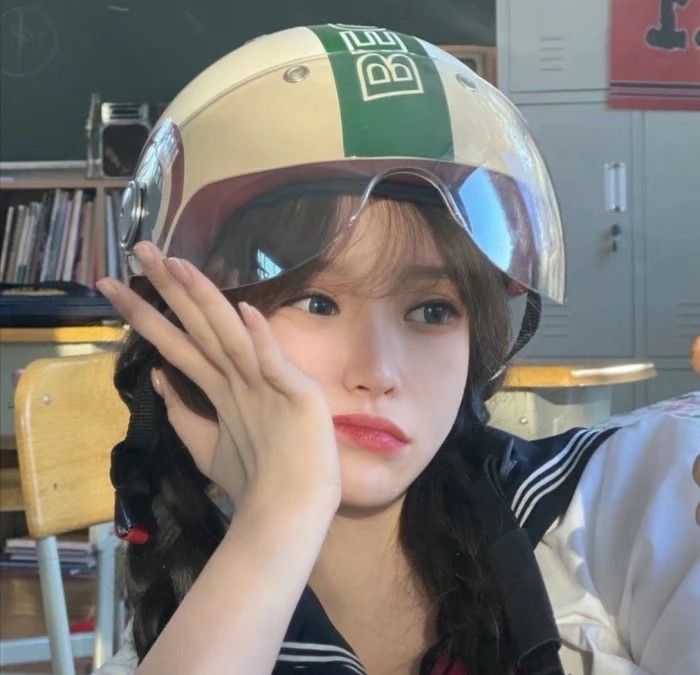 有没有很阳光向上正能量的女生头像?