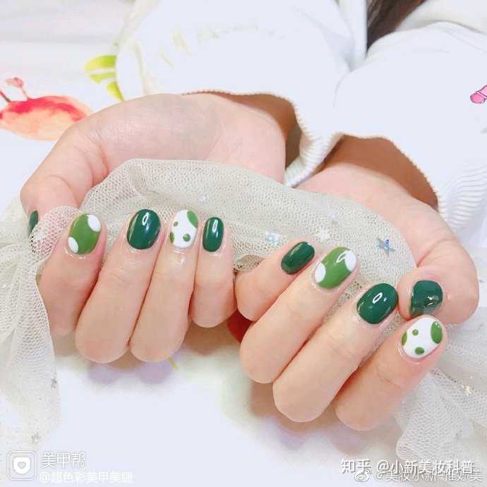 关于美甲,有哪些适合夏天的美甲图片?