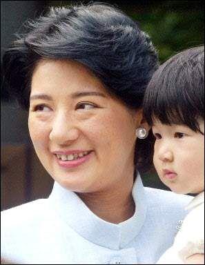 如何评价日本皇太子德仁亲王妃雅子(婚前名:小和田雅子)?