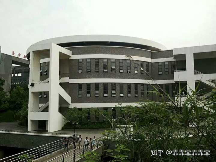 在泸州老窖天府中学(泸州二中)就读是一种什么样的体验?