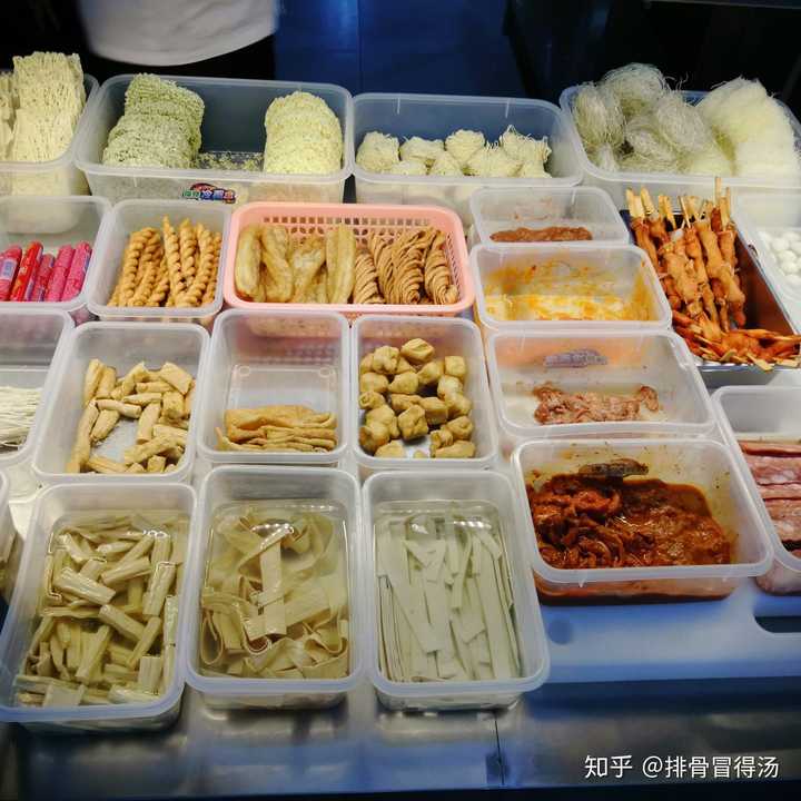 在江汉大学里就餐是一种怎样的体验?有什么推荐的食堂