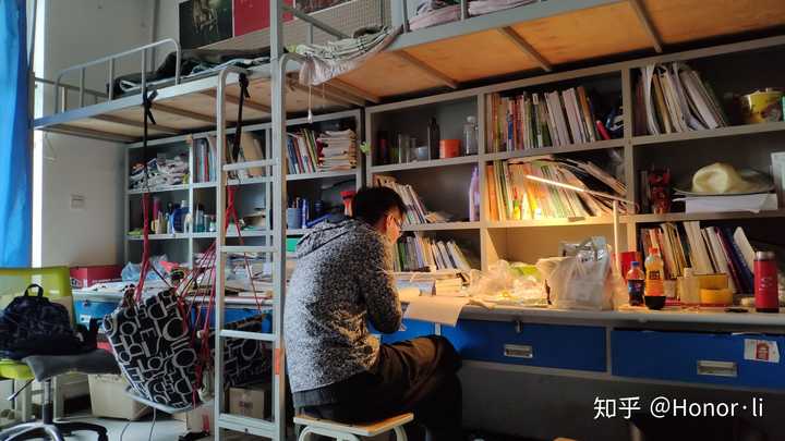 想知道河北科技大学2019新生宿舍长啥样,有空调吗?