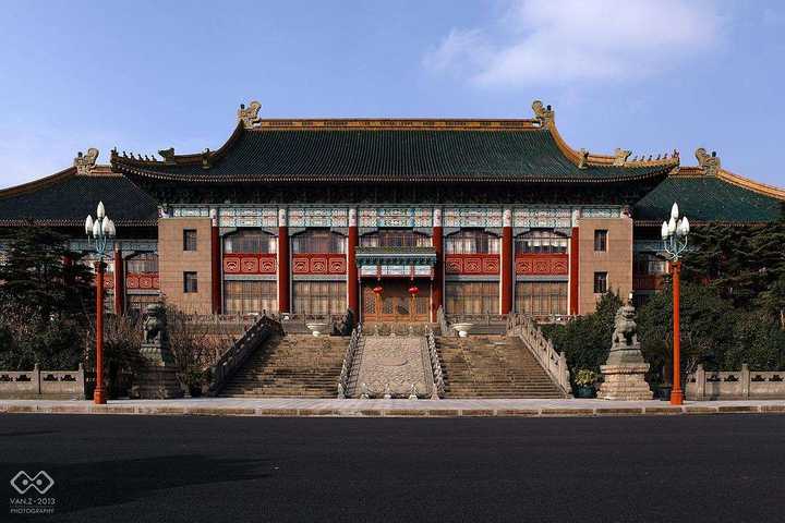 旧上海市政府大楼