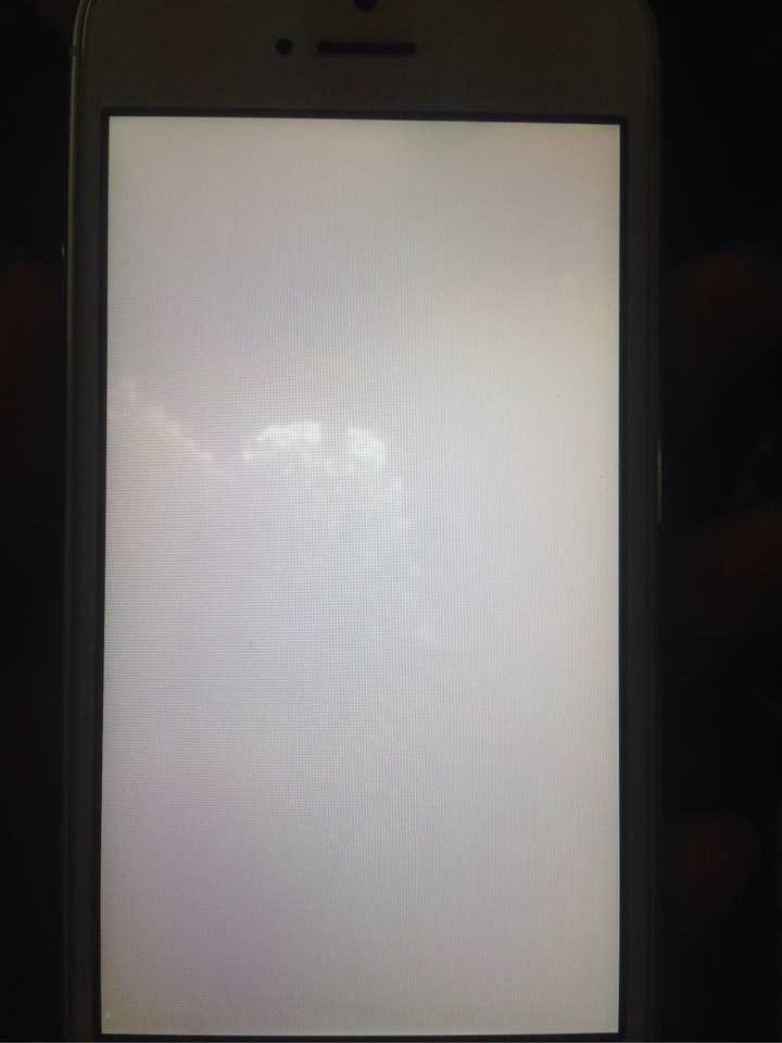 手机屏幕进水了,屏幕上有水印,这种情况需要换屏吗?