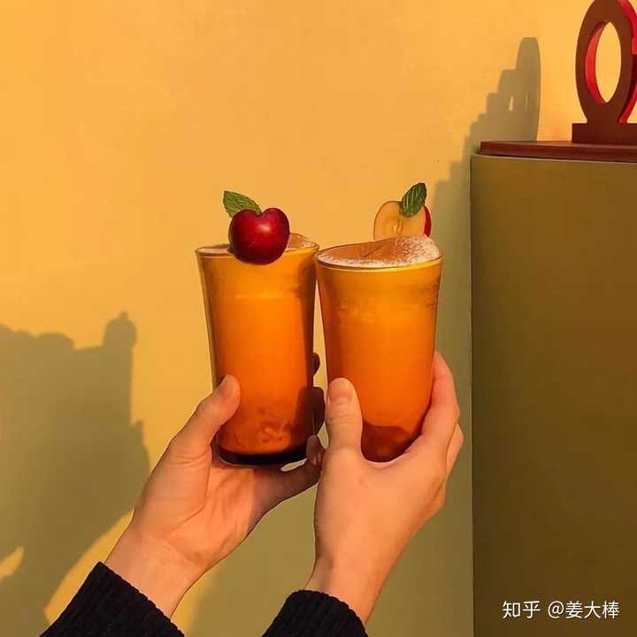 你用过哪些有趣或有意义的微信朋友圈背景图