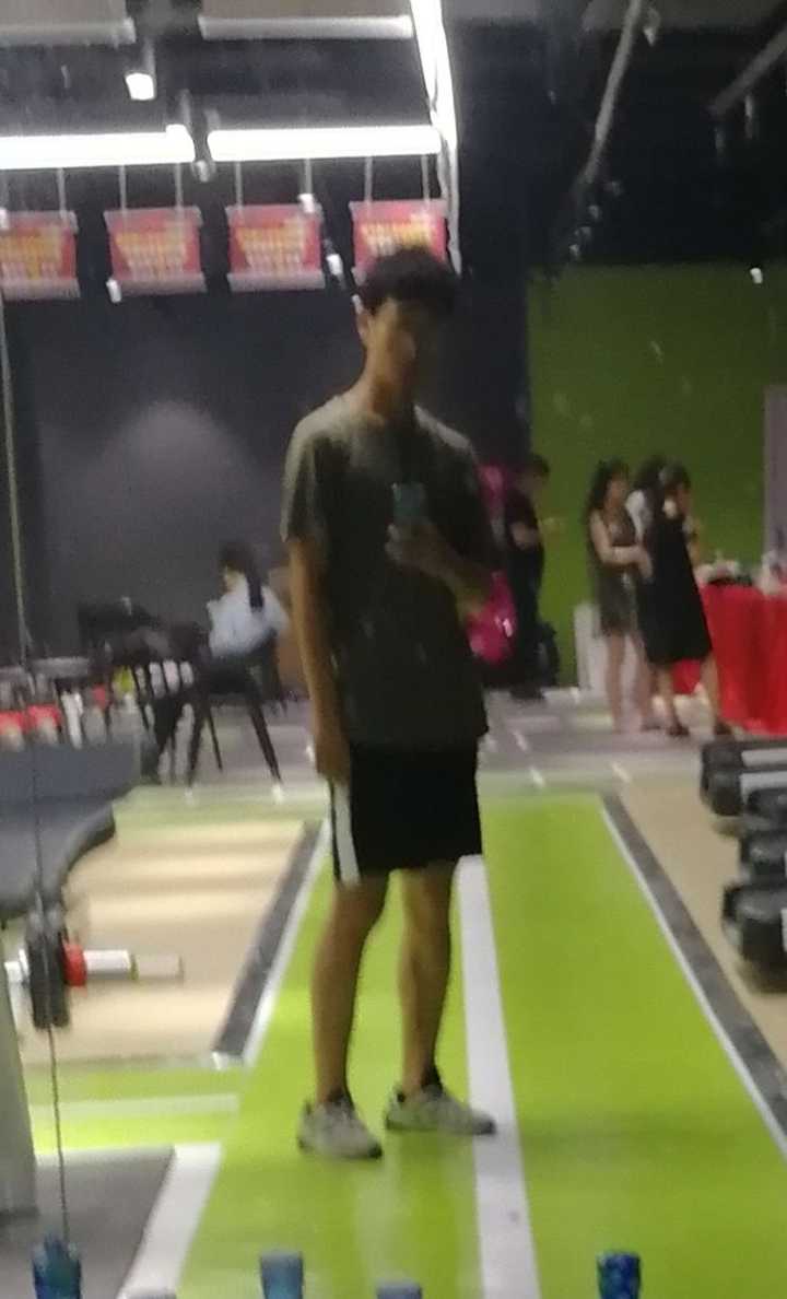180的男生160斤图片,160180斤的女生图片 我 身高一米九 怎样从180斤减到160斤?