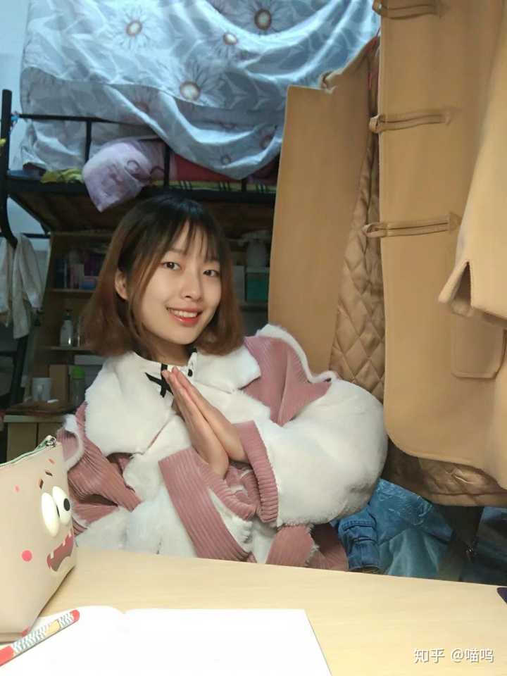 大家都见过哪些好看的女生短发?