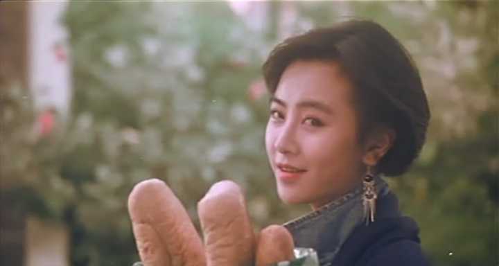 《摩登亲家》(1990) 《猛鬼入侵黑社会》(1991) 《中环英雄》(1991)