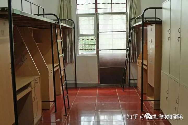想知道上海体育学院的宿舍条件?