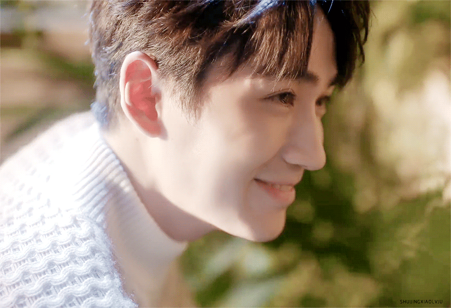 求朱一龙的超可爱动图?