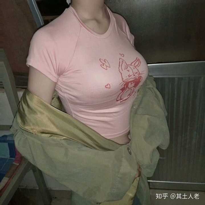 是否真的存在腿细腿长臀大臀翘腰细胸大的女生?