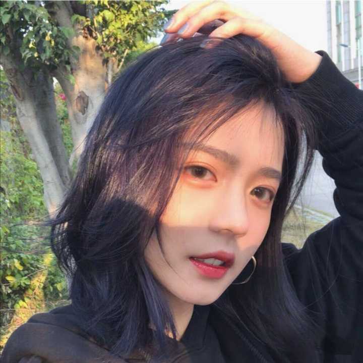有没有惊艳的头像女头? - 知乎