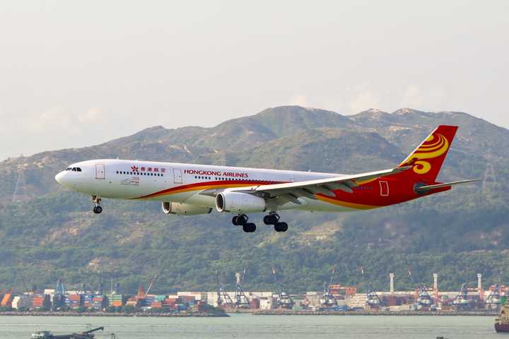 如何评价香港航空?