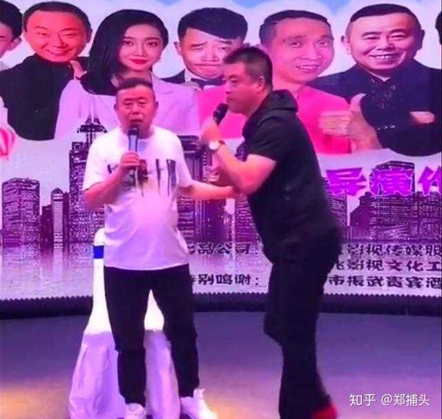 给潘长江打了两个小时电话,坚称魏三是一个好演员,你一定要收下他