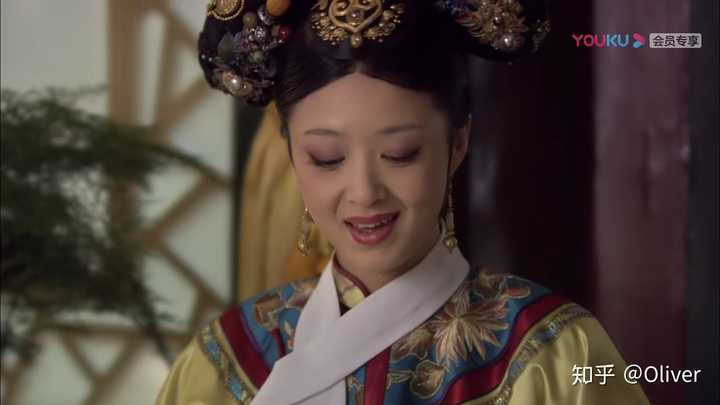 《甄嬛传》中有哪件服装或头饰是最戳你的?
