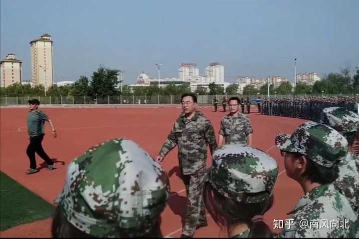 在盘锦辽东湾实验高中就读是一种怎样体验?