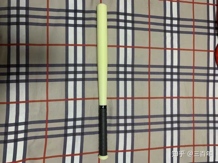 为什么有观点认为用60厘米铁棍就能抗衡20厘米的匕首?