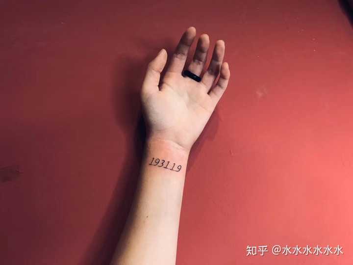 不会,考虑清楚才去纹的,因为有意义所以才需要纪念