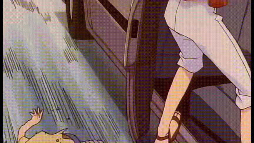 园子在车子上昏睡,眼看着车子就要冲下悬崖了. 来了来了,她来了