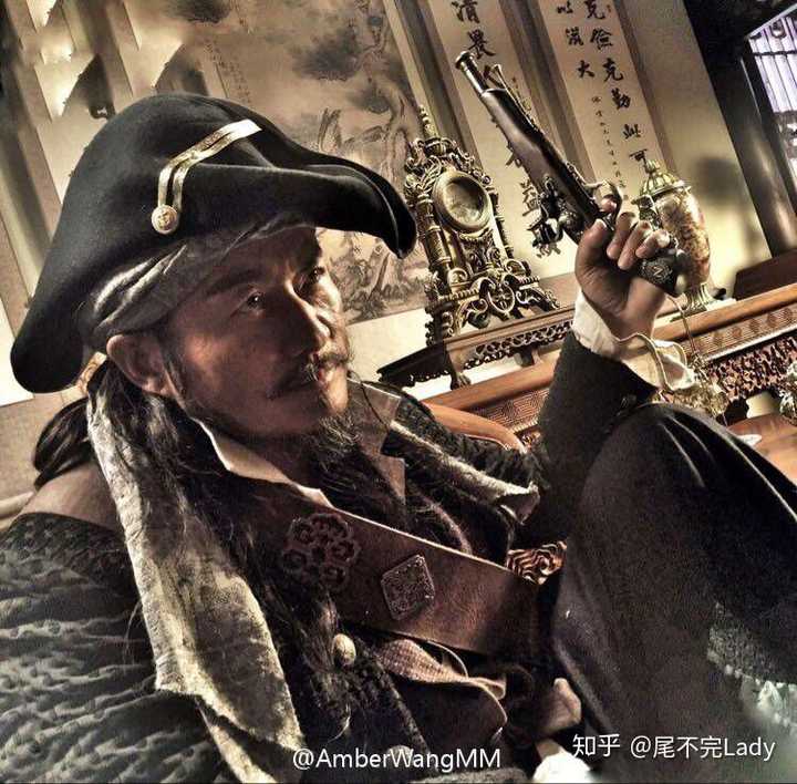 知乎通知我说这回答变成全站热门了!