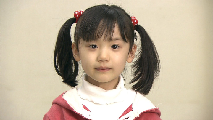 有哪个大神有芦田爱菜壁纸吗?