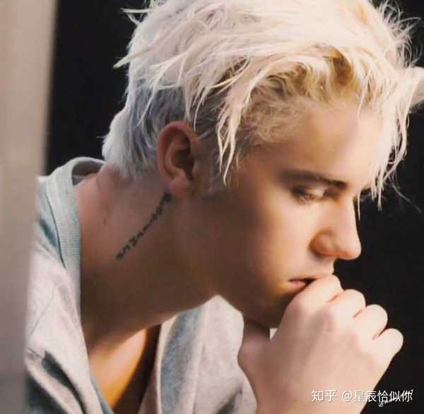 justinbieber 的发型变化?