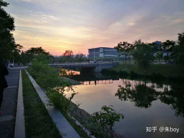 南京理工大学泰州科技学院和扬州大学广陵哪个好?