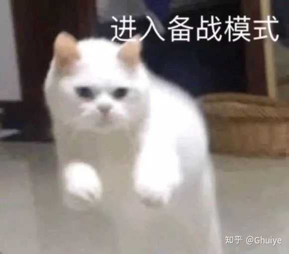 经常发朋友圈,发自拍,发和闺蜜的自拍,经常删朋友圈,经常换头像,经常