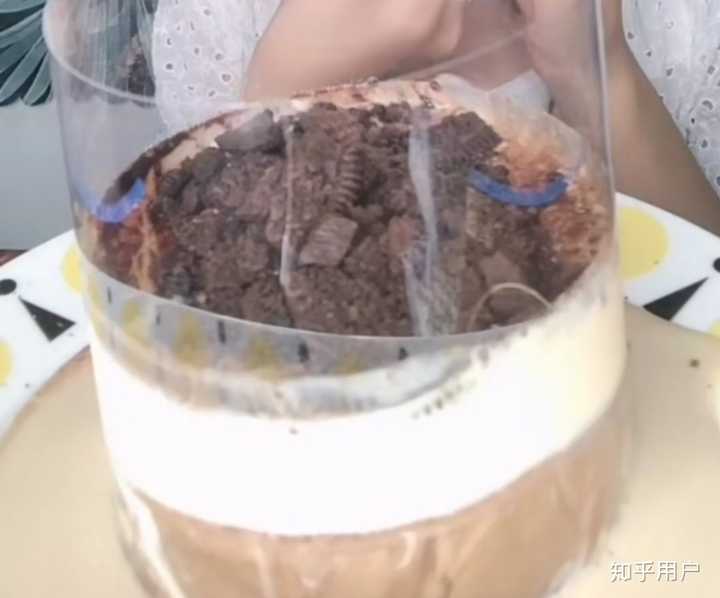 和没教养的人一起吃饭能恶心到什么程度?