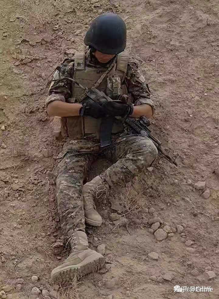 真的有中国人去当雇佣兵吗他们的真实生活是怎样的