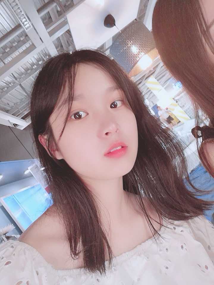 还有哪些像沈佳宜那样的少女?