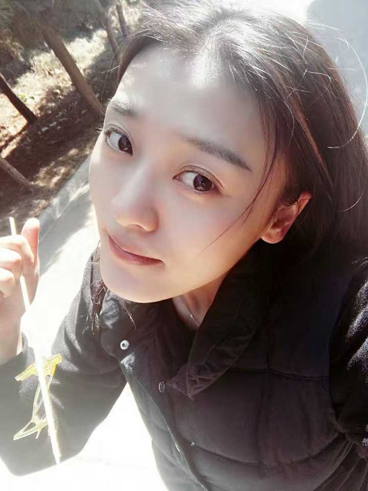 身为真正的素颜美女是种怎样的体验?