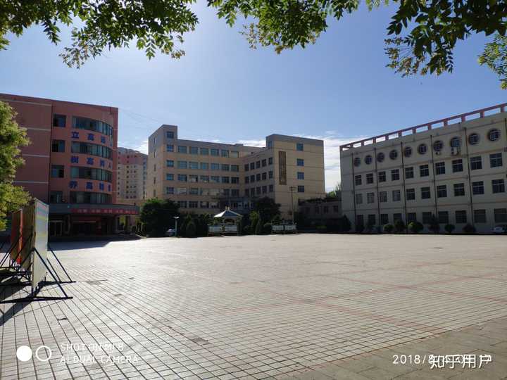 在张掖市第二中学就读是一种怎样的体验?