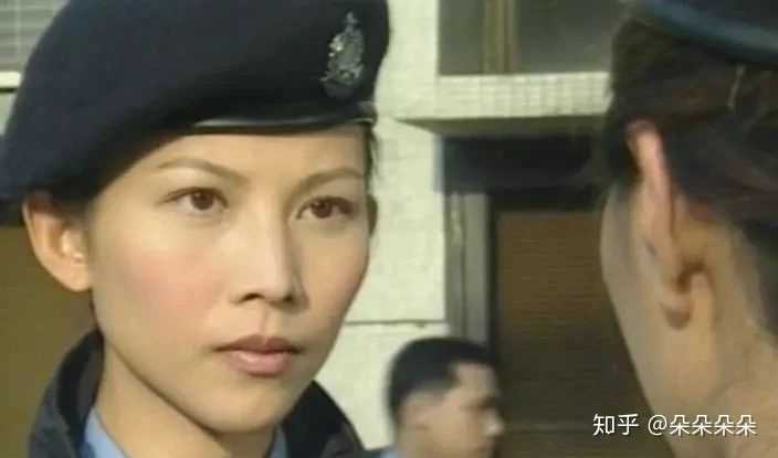 蔡少芬2001《陀枪师姐3》