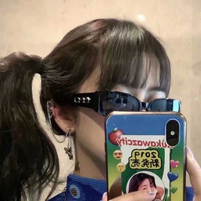 有没有什么女生用的搞怪头像?