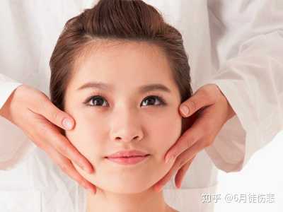1,咬肌切除瘦脸手术后一到三个月内不得做面部美容按摩,不得搓揉手术