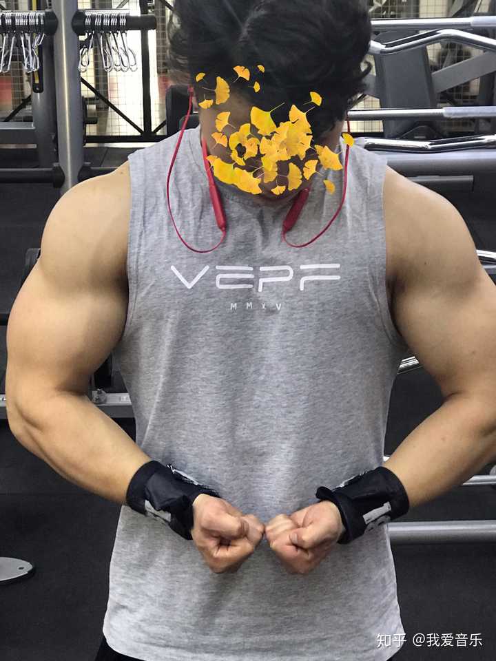 有腹肌是什么感觉?