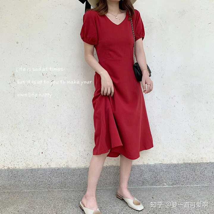 有没有好看适合小个子(150-155cm)穿的连衣裙呀,推荐一下好吗?