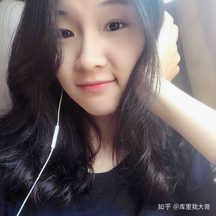 有个漂亮女朋友是种怎样的体验?