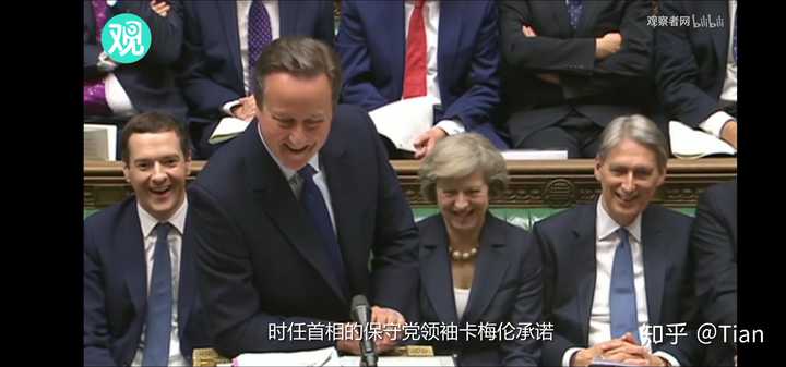 图为卡梅伦任首相时,特蕾莎梅在下议院
