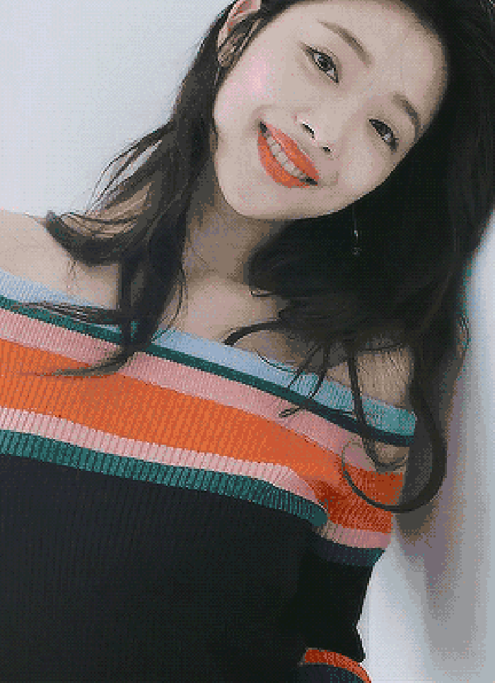有哪些惊艳你的女子偶像动图(gif)?