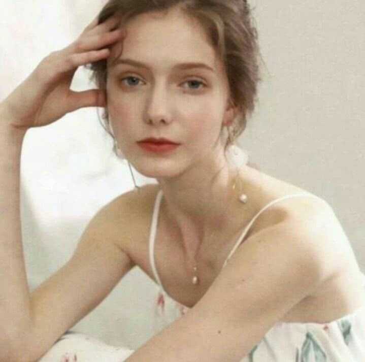 有哪些好看的适合女生的微信头像?
