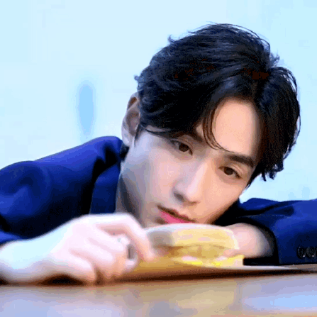 你有哪些朱一龙的表情包?