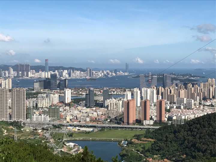 蔡尖尾山,适合开车上去,绝对不易发现