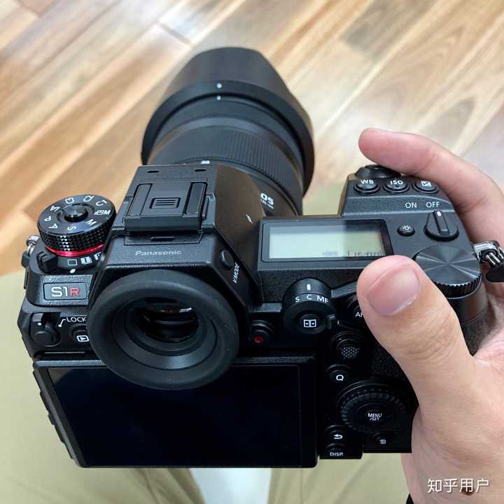 如何评价松下panasonic lumix s1/s1r全画幅无反相机?