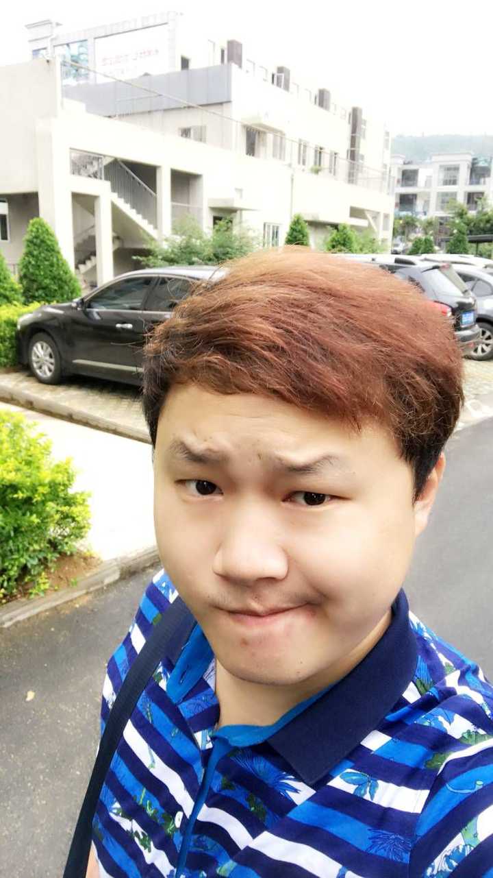 有一个很丑的男朋友是什么感觉?你当初为何选择他?