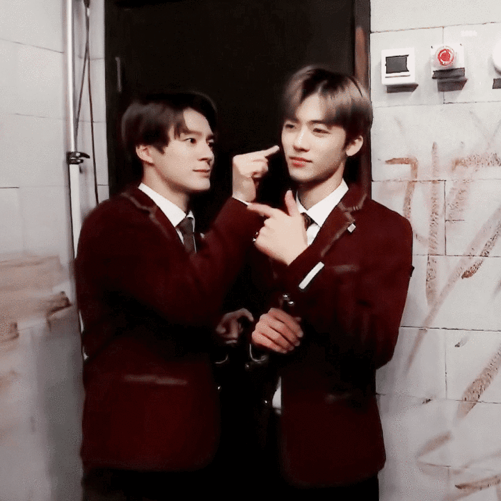 为什么都说nct dream的李帝努jeno和罗渽民是竹马?