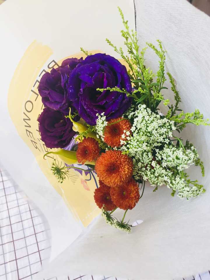 值不值得在上面订花?